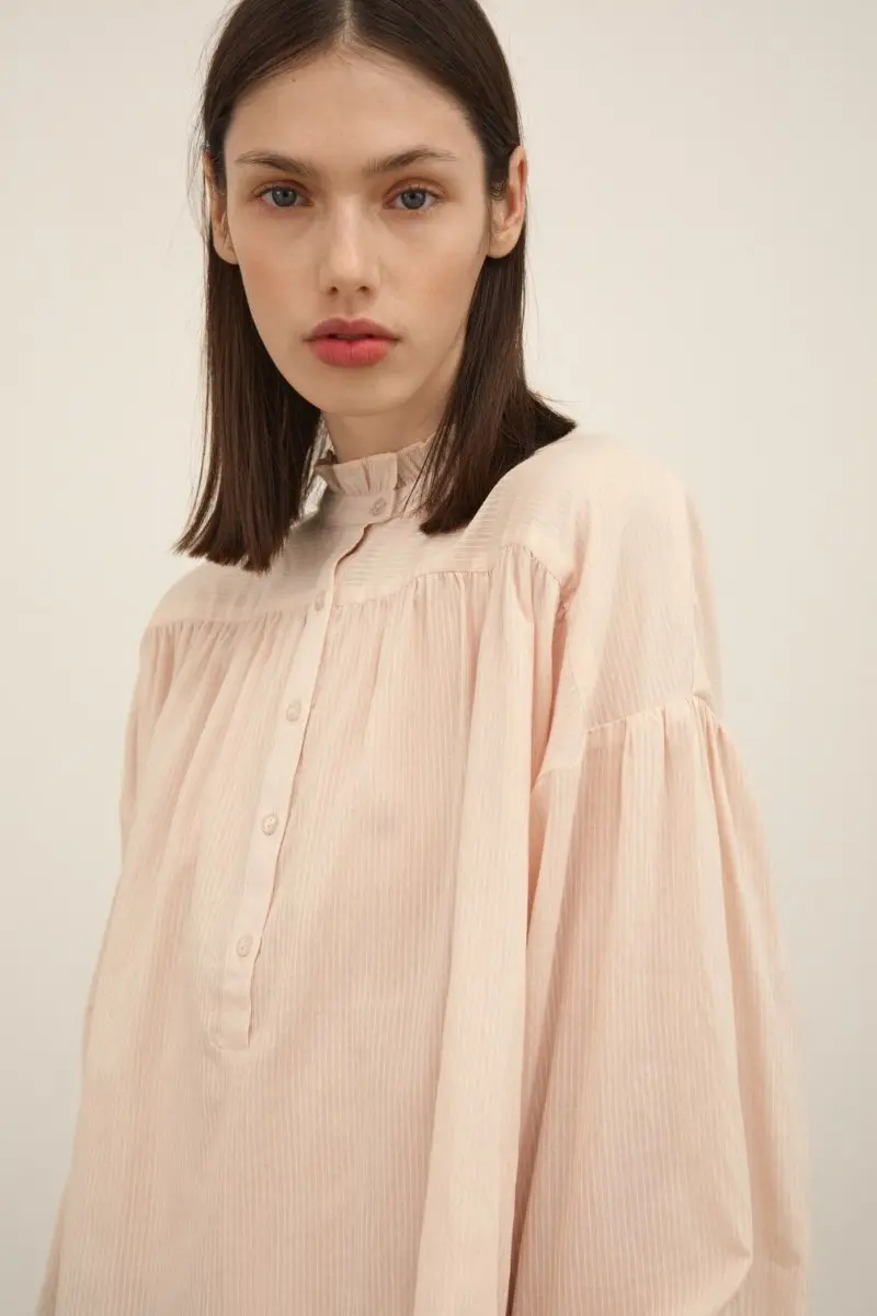Bella Shirt Line | Vanilla