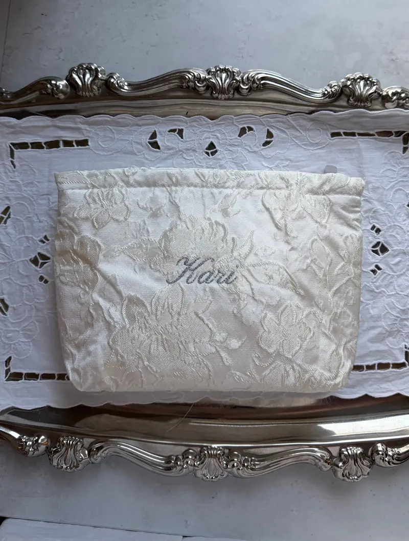 Fleur Pouch - Cream