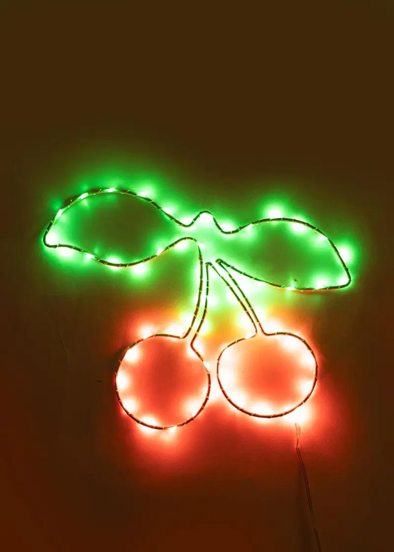 KONGES SLØJD Cherry Wire Lamp