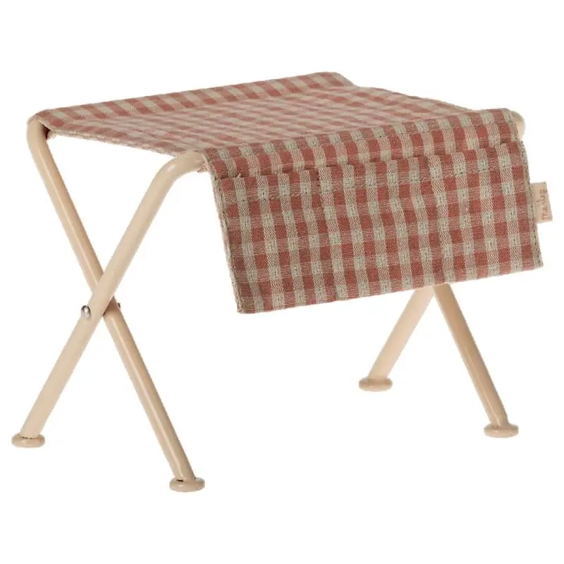Maileg Changing table - Miniature - Red checkered