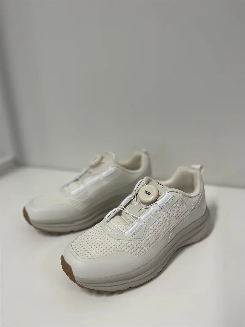 Motion Low Boa M Hvit
